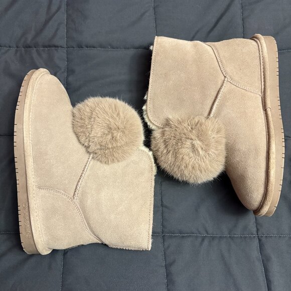 BearPaw "Liv" Suede Pom-Pom Boot w/Rain Repellent - Size: 7.5 - Almost New - Picture 4 of 16